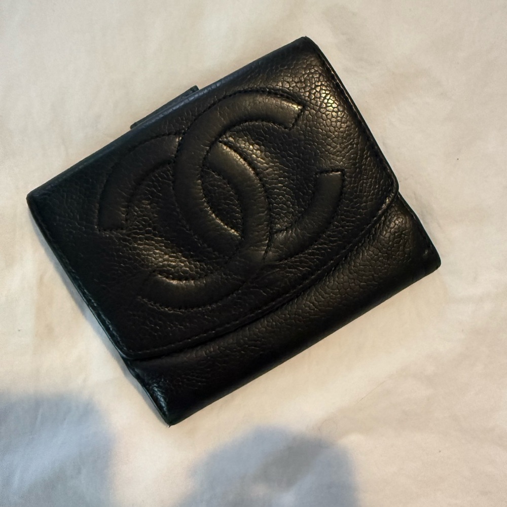 Chanel Black Leather Wallet GUC 0455 - Picture 9 of 12